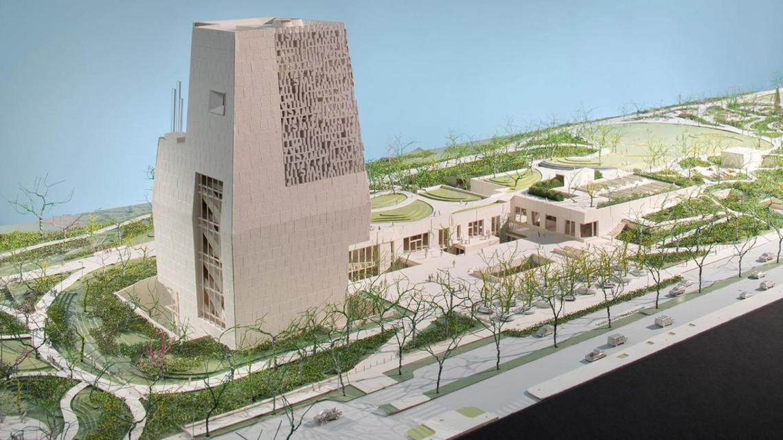 chi-obama09tower2-20180109